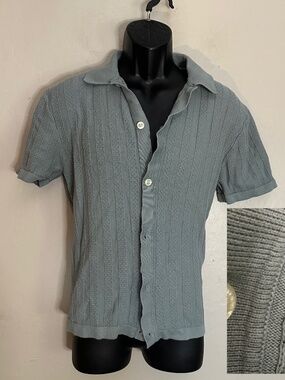 Porter & Ash Textured Knit Short Sleeve Shirt Small Gently worn 100% cotton